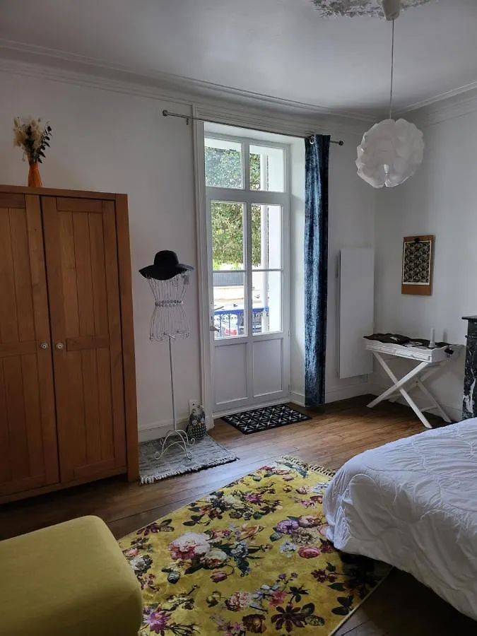 Appartement T2 terrasse de charme à Rochebonne 400 m plage Saint-Malo